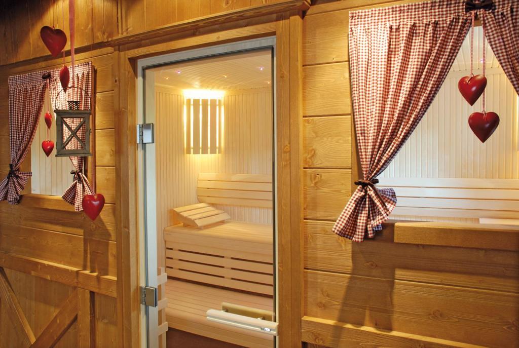Jagdhotel Christopherhof Grafenwiesen Exteriör bild